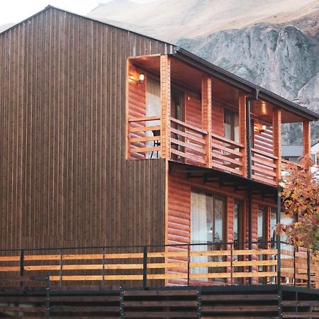 My Space Kazbegi Apartment Exterior photo