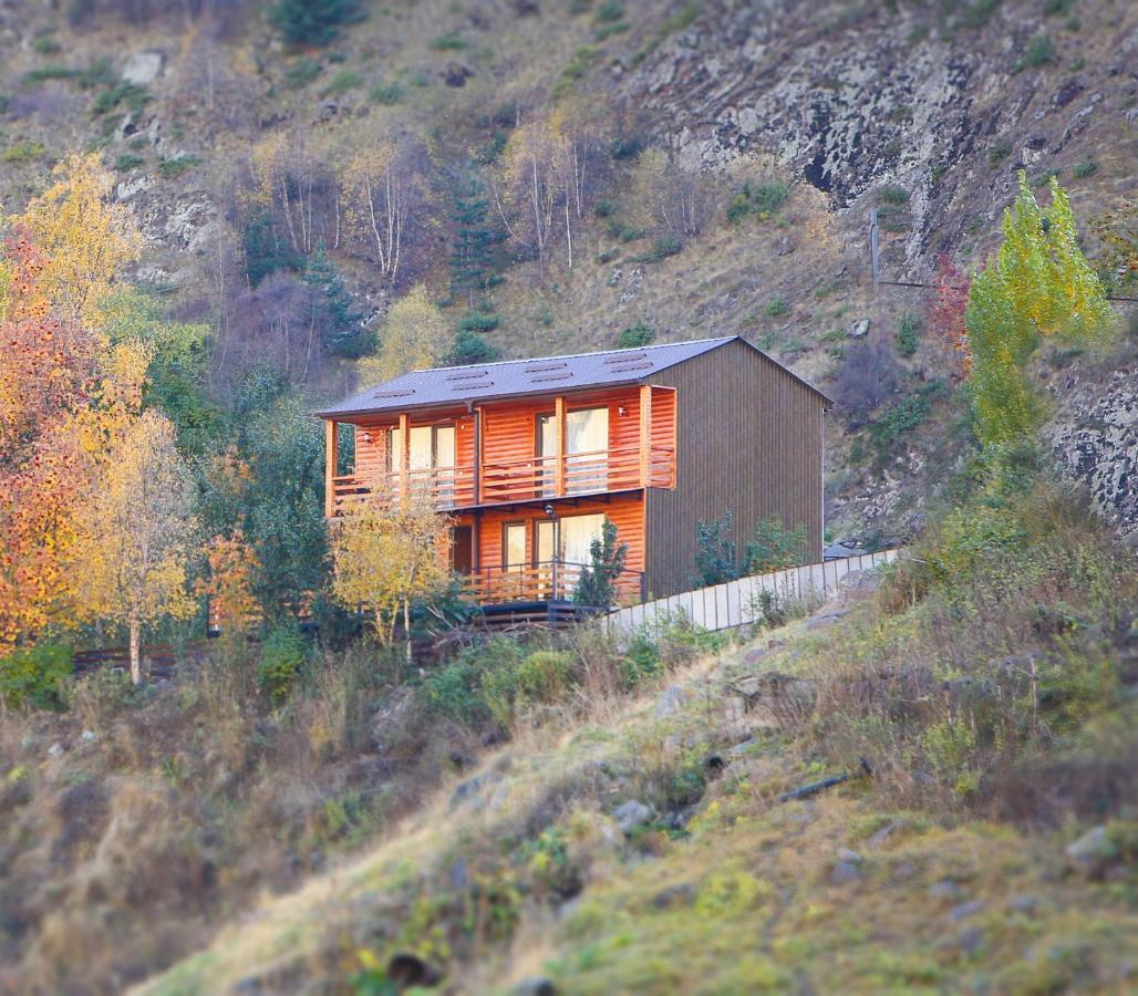My Space Kazbegi Apartment Exterior photo