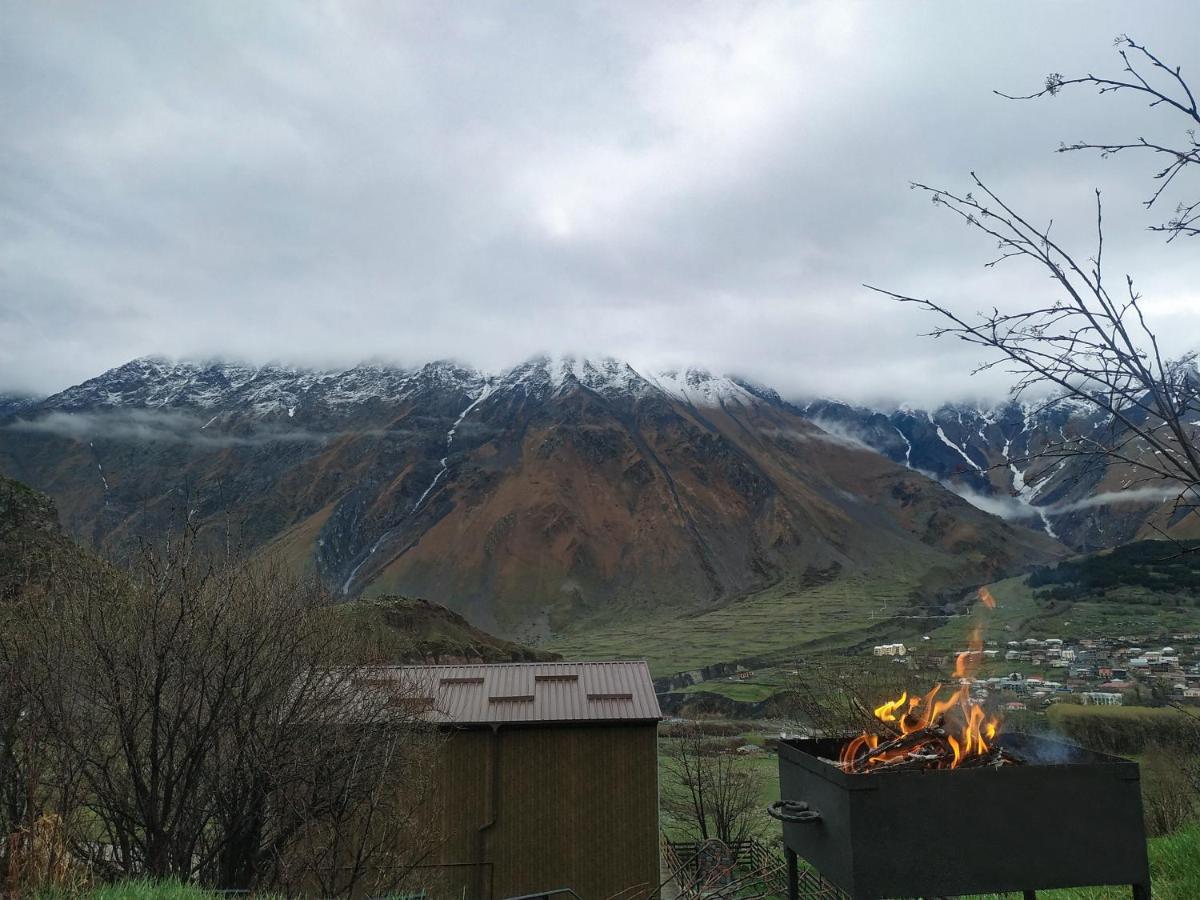 My Space Kazbegi Apartment Exterior photo