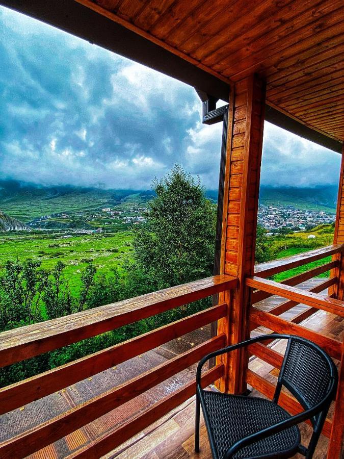 My Space Kazbegi Apartment Exterior photo